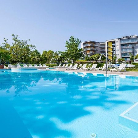 Apartament Admiral Pearl Siófok Zewnętrze zdjęcie